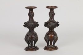 Ein Paar Räuchergefäße aus Bronze, China um 1900