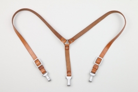 RZM M5/289 marked brown y-strap