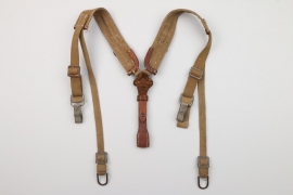 Interesting Wehrmacht y-straps (variant)