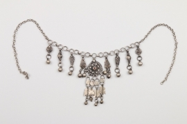 Silberne Halskette, arabischer Raum um 1900