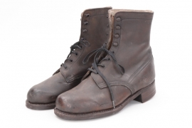 Third Reich boy's low ankle boots