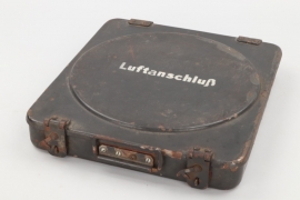 Wehrmacht "Luftanschluß" metal case