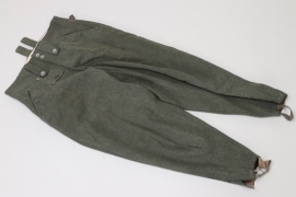 Heer M43 field trousers - Rb-numbered