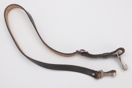 Third Reich shoulder strap with belt loops