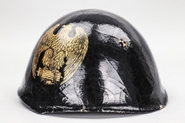 Italy - General's parade helmet