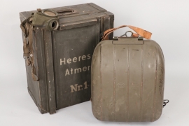 Wehrmacht "Heeres-Atmer Nr. 1" oxygen breathing apparatus in case