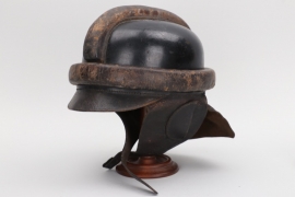Imperial Germany - M1913 pilot's crash helmet (1917)