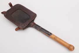 WW1 Russian combat spade with holster