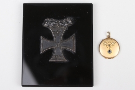 WWI patriotic pendant & paperweight