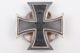 1914 Iron Cross 1st Class on screw-back - "800"