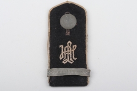 Waffen-SS Infanterie "LAH" single shoulder board for an NCO candidate