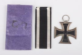 1914 Iron Cross 2nd Class with paper packaging