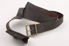 WWI belt with frog - unknown