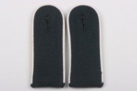 Heer Infanterie EM shoulder boards - mint