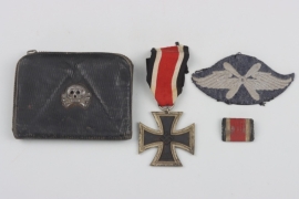 Ofw. Jarkow - personal wallet with skull, Iron Cross and badges