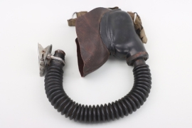 Luftwaffe fighter pilot's oxygen mask - byd