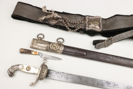 Impressive "Hirschfänger" hunting dagger with bandolier