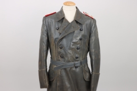 Luftwaffe leather coat for an Flak Hauptmann
