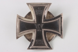1914 Iron Cross 1st Class on screw-back - KM