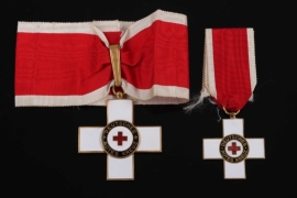 German Red Cross Decoration 1922 - 1st and 2nd Class