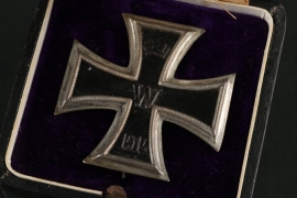 1914 Iron Cross 1st Class in Case of Issue - 800