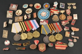 Russia - Lot of medal bars and pins