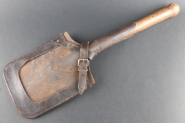 WEHRMACHT SPADE WITH Holster - 1938