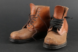 Pair of HJ/DJ Boots - brown