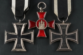 2 Iron Crosses 2nd Class, 1914, and a Hanseatic Cross