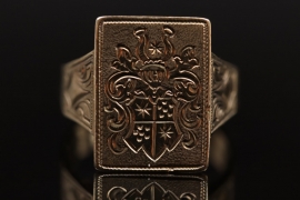 Signet ring with personal engraving