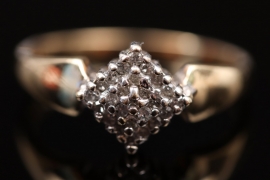 Diamond-shaped ring