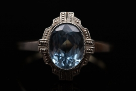 Art Déco ring with light blue gemstone