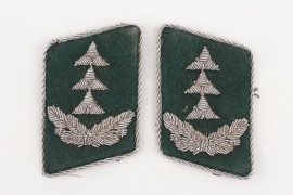 Luftwaffe Civil Servant collar tabs - Hauptmann