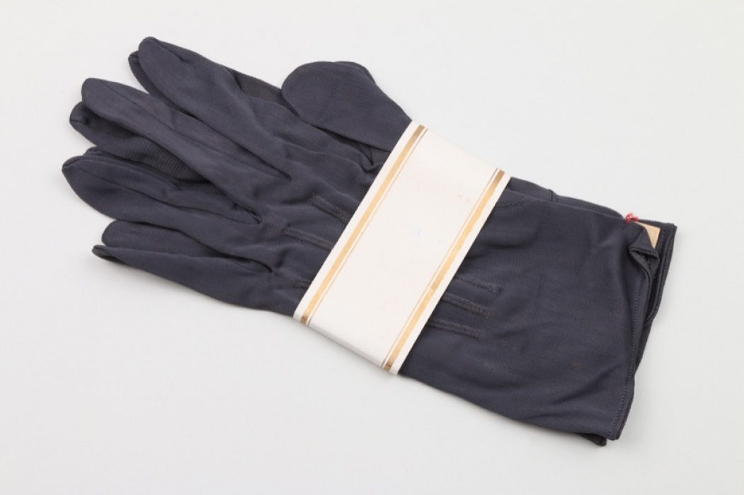 Wehrmacht officer's gloves - unissued