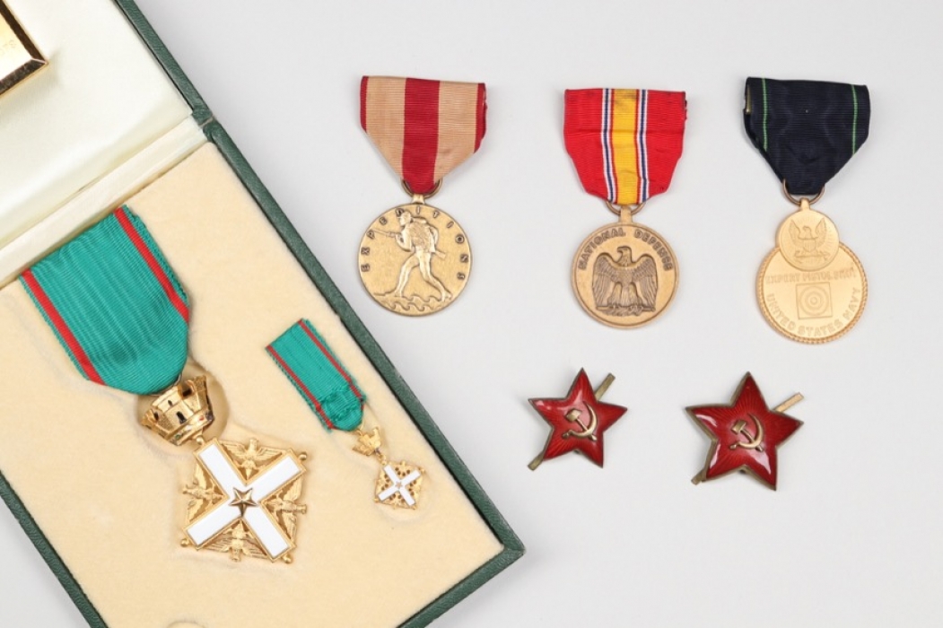 7 foreign badges & insignia