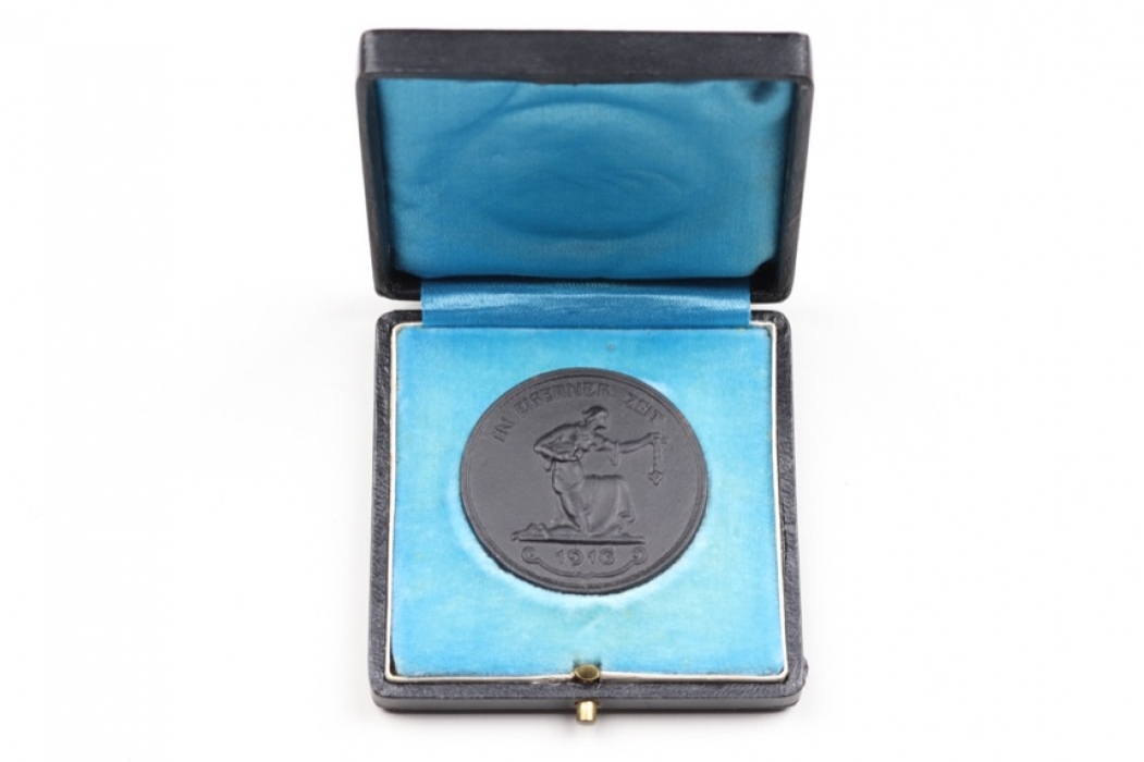 1916 donation medal "In Eiserner Zeit" in case
