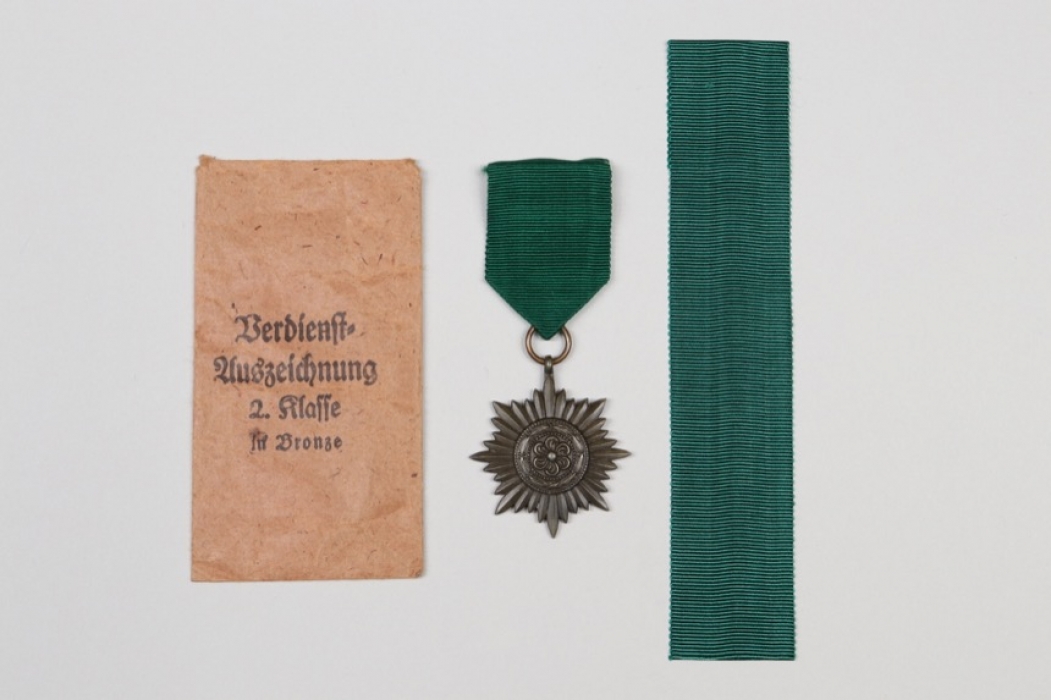 Ostvolk Decoration 2nd Class in bronze without swords with bag