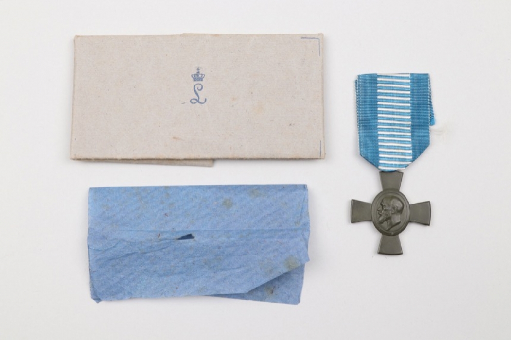 Bavarian 1916 Ludwig Cross in package