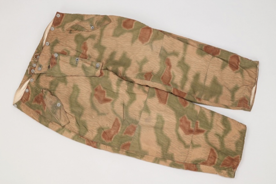 Wehrmacht reversibile winter camo trousers (tan & water)