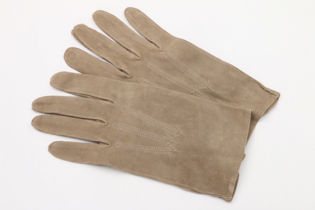 WWII officer's leather gloves