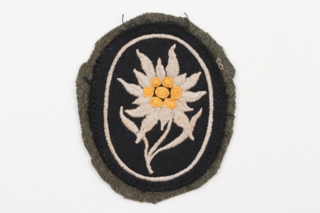 Waffen-SS Gebirgsjäger Edelweiss sleeve badge