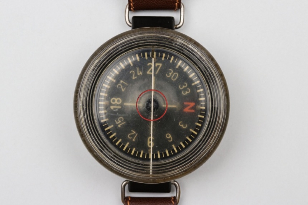 Luftwaffe flying troops arm compass