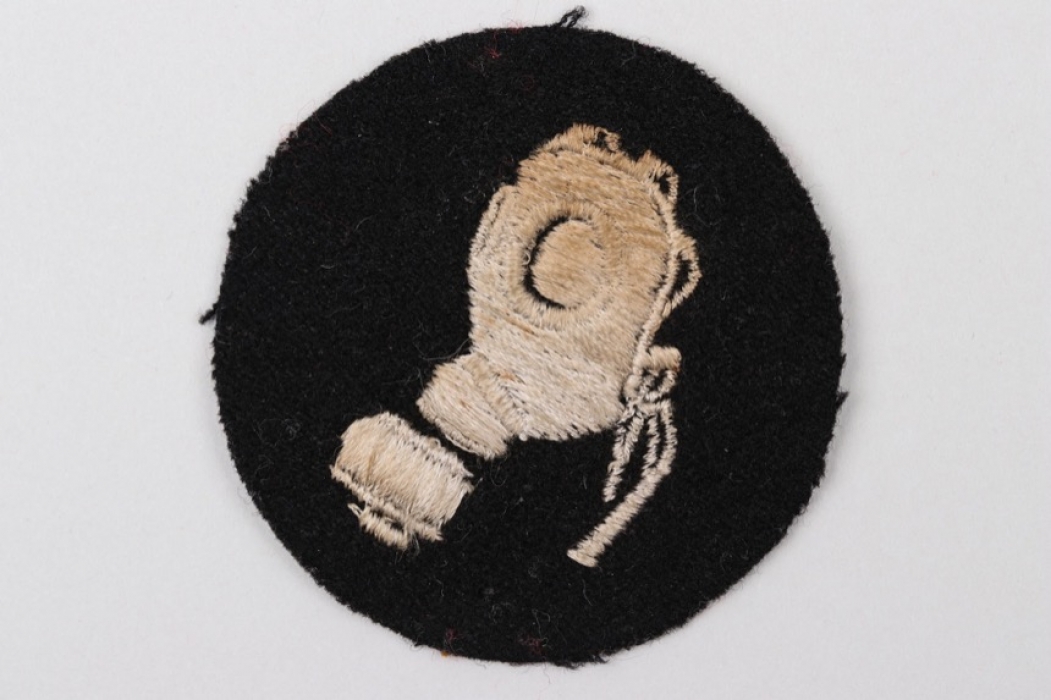 Waffen-SS gas protection NCO sleeve badge
