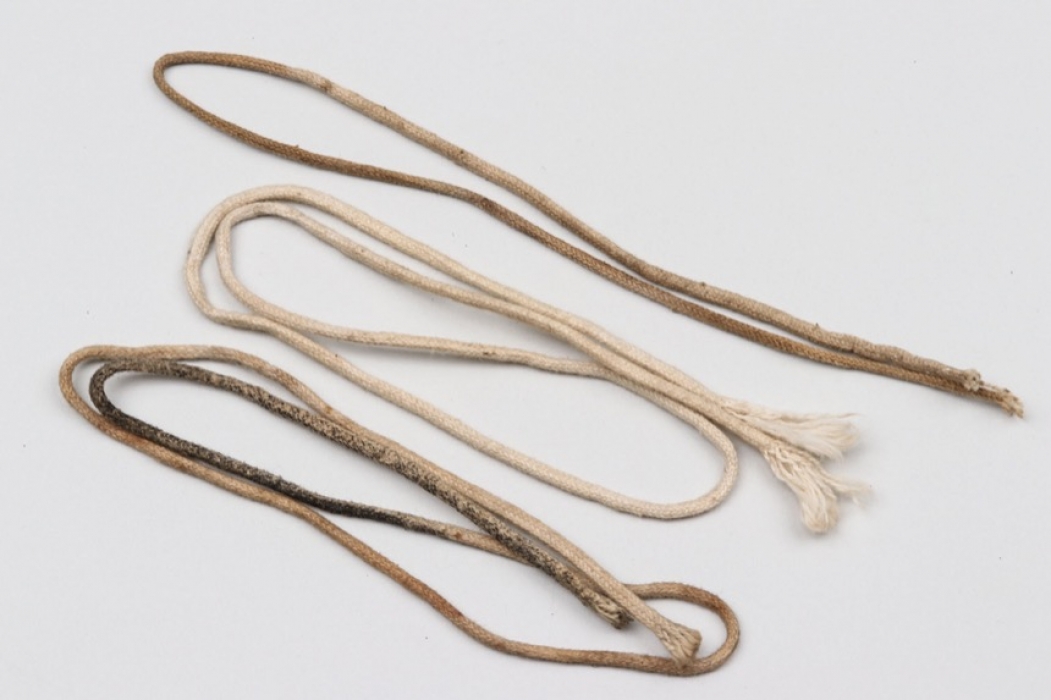 Third Reich lot of cords for steel helmet lining