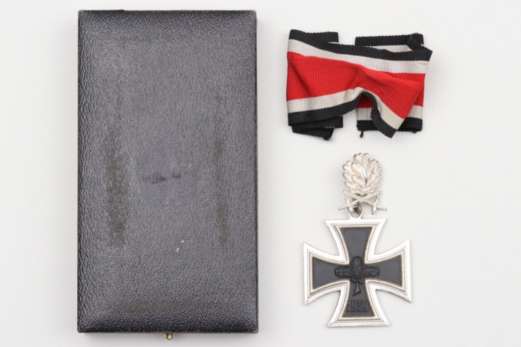 1957 Knight's Cross with Oak Leaves & Swords in case - Schickle