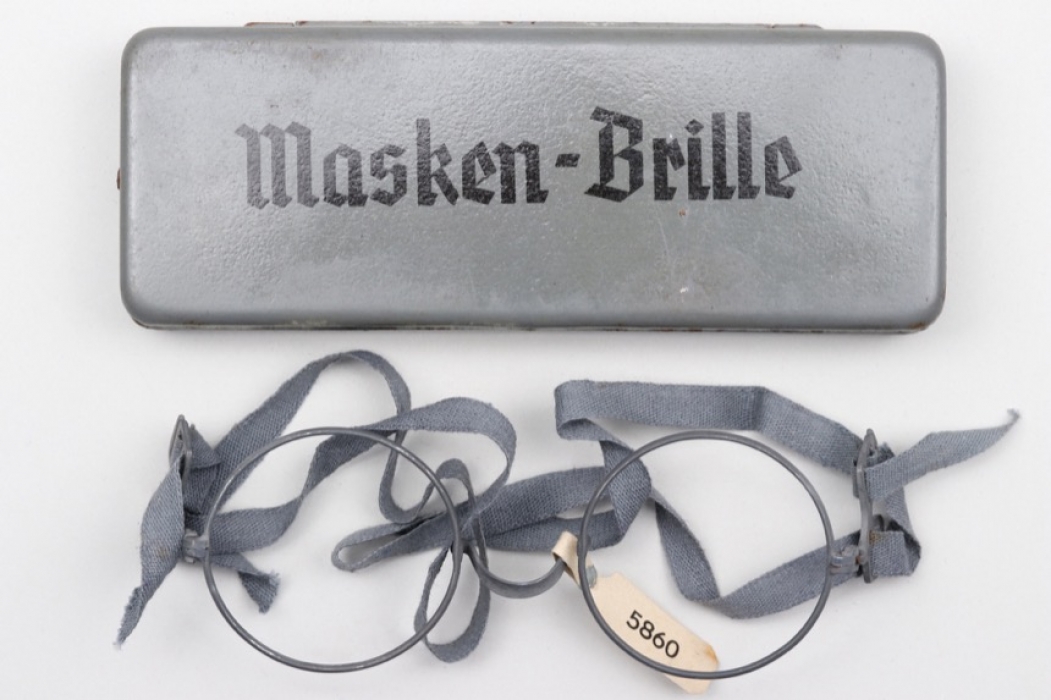 Kriegsmarine "Masken-Brille" glasses in case