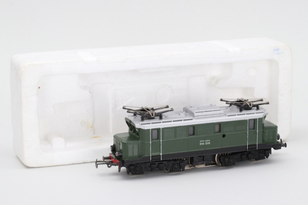 Märklin - Modell Nr.3011 Elektrische Lokomotive Spur H 0