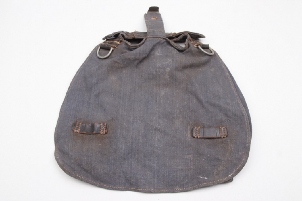 ratisbon's | Luftwaffe bread bag | DISCOVER GENUINE MILITARIA, ANTIQUES ...