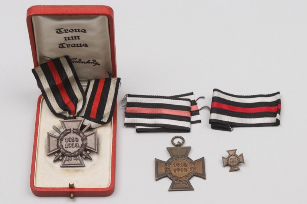 Honor Cross of WWI lot + case