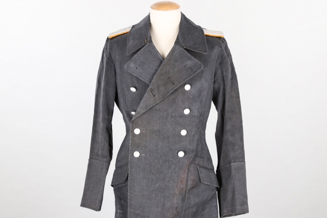 Luftwaffe officer's rain coat - Leutnant